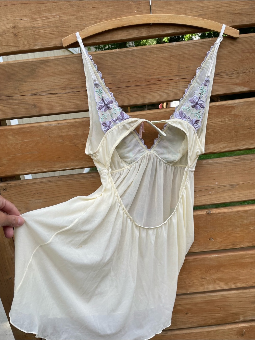 La Vie en Rose Vintage Cream Babydoll Nightgown with Floral Embroidery size L - Picture 11 of 15